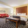 Отель Comfort Suites Innsbrook - Short Pump, фото 27