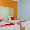 Отель Super OYO 3903 Sweethome Syariah Guesthouse, фото 3