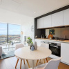 Отель KOZYGURU Docklands Cozy Water View 1BED, фото 7