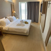 Отель Four Season Colorado Hotel, фото 3