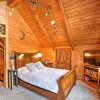 Отель Secluded W Game Room And Huge Wraparound Deck 3 Bedroom Cabin, фото 12