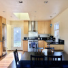 Отель Seattle Vacation Home - Columbia City 3, фото 13