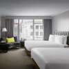 Отель The Duniway Portland A Hilton Hotel, фото 3