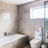Отель Brand New Albany Family House, фото 28
