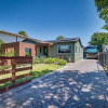Отель Hawthorne Home w/ Covered Patio & Basketball Court, фото 1