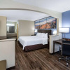 Отель Days Inn Clarksville North, фото 11