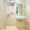 Отель Homey and Clean 1BR Apartment at Parahyangan Residence, фото 9