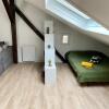 Отель Authentic Loft - 10 Min To the City Center, фото 1