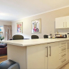 Отель Beach Loft Muizenberg Beachfront, фото 5