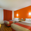 Отель Motel 6 Whitby, ON - Toronto East, фото 17