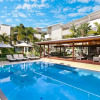 Отель Luxury Bale Penthouse & Jacuzzi Spa 1328 North Culture, фото 8