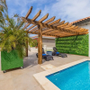 Отель NEW 6BR Villa w Pool Across Street Palmbeach, фото 17
