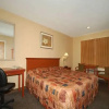 Отель Econo Lodge Inn & Suites Downtown, фото 7