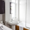 Отель Ideal 2 Bedroom In Well Connected Stratford, фото 9