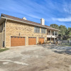 Отель Canyon Lake Home: Hill Country & Water Views!, фото 27