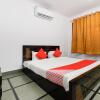 Отель OYO 70136 Hotel Sawraj Regency, фото 2