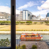 Отель Experience Uninterrupted Comfort: Fully Furnished 2br Flat Free From Loadsheding, фото 16