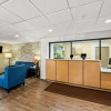 Отель Comfort Inn & Suites Durham near Duke University, фото 2