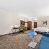 Отель Holiday Inn Express Van Buren Fort Smith Area, фото 18