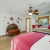 Отель Lake Travis Waterfront Retreat, фото 5
