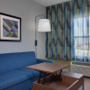 Отель Holiday Inn Express & Suites Orlando International Airport, фото 7