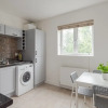 Отель Light And Spacious 1 Bed Flat, Brixton, фото 6