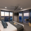 Отель Sky Broadwater Apartments, фото 30