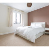 Отель Central Flat in Londons Battersea Sleeps 6, фото 3