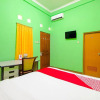Отель OYO 1593 Pondok Garini Syariah, фото 14