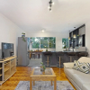 Отель Capri Court Unit 6 by HostAgents, фото 12