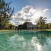 Отель Miramar Villas, 6br by Jamaican Treasures, фото 21