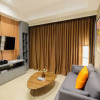 Отель Comfortable and Modern 2BR Menteng Park Apartment, фото 3