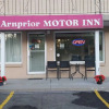 Отель Arnprior Motor Inn, фото 1