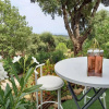 Отель Charmant T2 de 34m2 en Résidence de standing à Grimaud - Piscines - Jardinet - Plein coeur du Golfe , фото 7