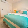 Отель Modern Luxury Condo Close to the Beach, фото 25