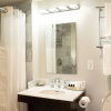 Отель The Esquire Hotel Downtown Gastonia, Ascend Hotel Collection, фото 9
