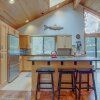 Отель 2 Quail Home Private Hot Tub, Steps From Sharc and Short Walk to the Sunriver Village by Redawning, фото 11