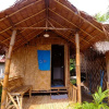 Отель Captain Yut's Bungalow, фото 1