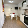 Отель Luisa Holiday House With Air Conditioning And Balcony, фото 7