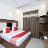 Отель OYO 13373 Hotel Royal star, фото 19
