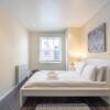 Отель Stylish 4 Bedroom Property in East London, фото 14