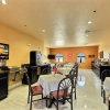 Отель Comfort Suites Shenandoah-The Woodlands, фото 27