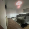 Отель New! Xtra Large 4 Bedroom Up to 14 Guests, фото 2