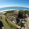 Отель Dreamland Beach House at Supertubes, фото 25
