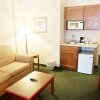 Отель White River Inn and Suites, фото 16
