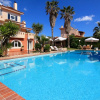 Отель Oasis Pool House by GHH, фото 14