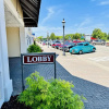 Отель Court Plaza Inn & Suites, фото 11