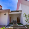 Отель OYO 3315 Tanjung Residence Syariah, фото 1
