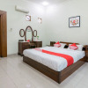 Отель OYO 1059 Roemah Oma Guest House, фото 7