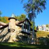 Отель HIGHLANDS CASTLE overlooking Lake George.. plus 2 other Castles!, фото 42